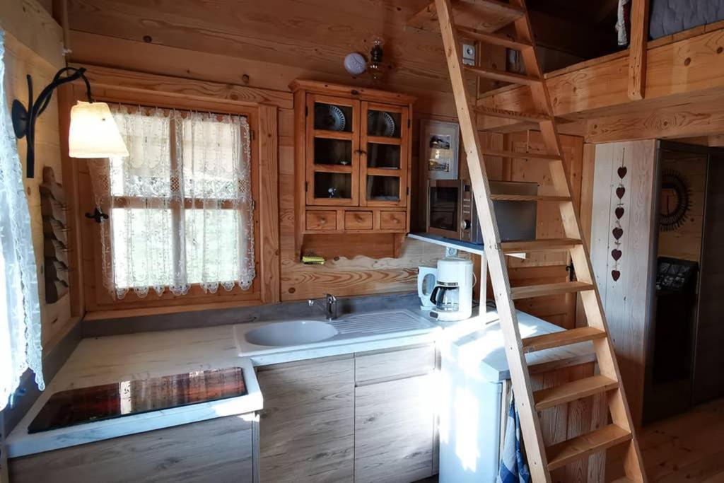 Au Petit Chalet Avec Son Spa - Escapade En Amoureux ! Cruet Buitenkant foto
