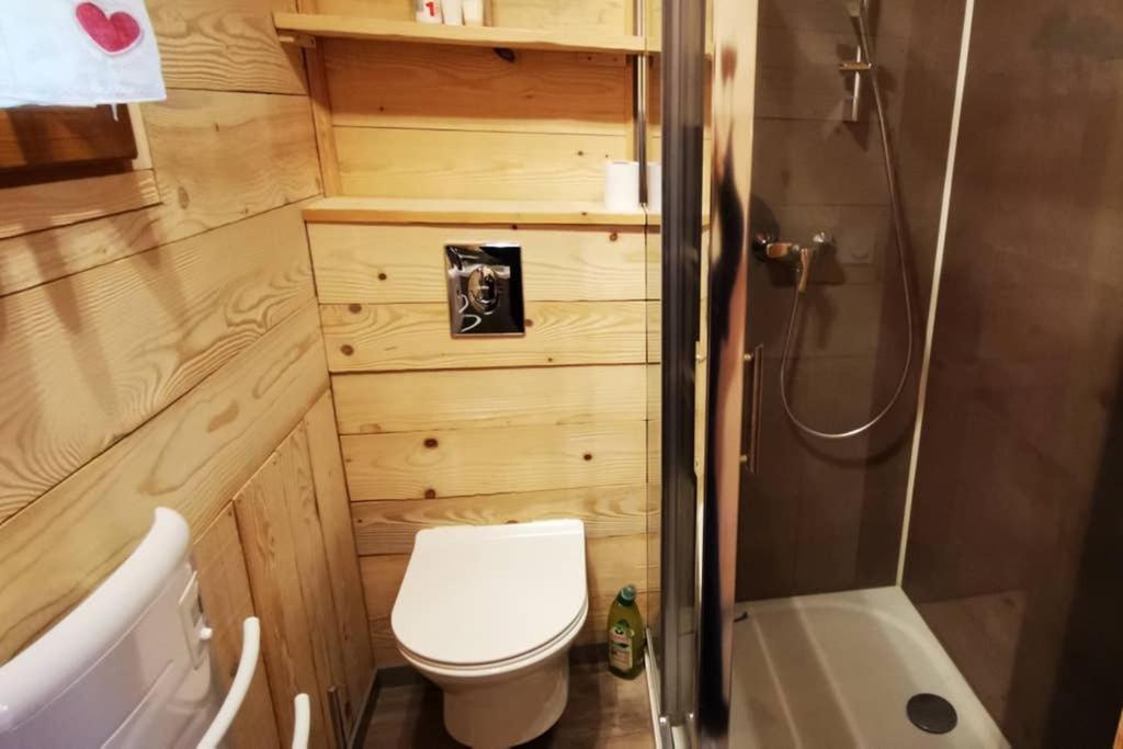Au Petit Chalet Avec Son Spa - Escapade En Amoureux ! Cruet Buitenkant foto